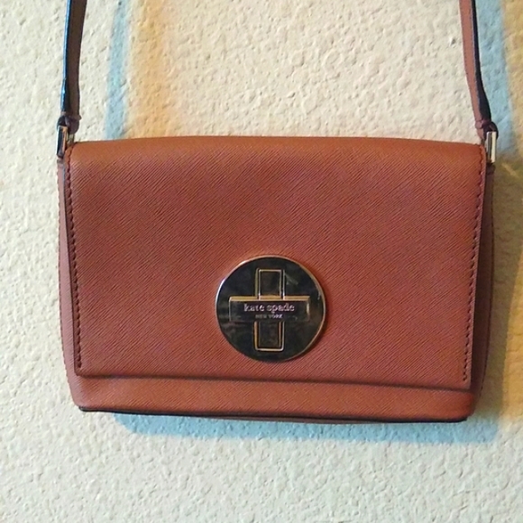 kate spade Handbags - Kate spade purse